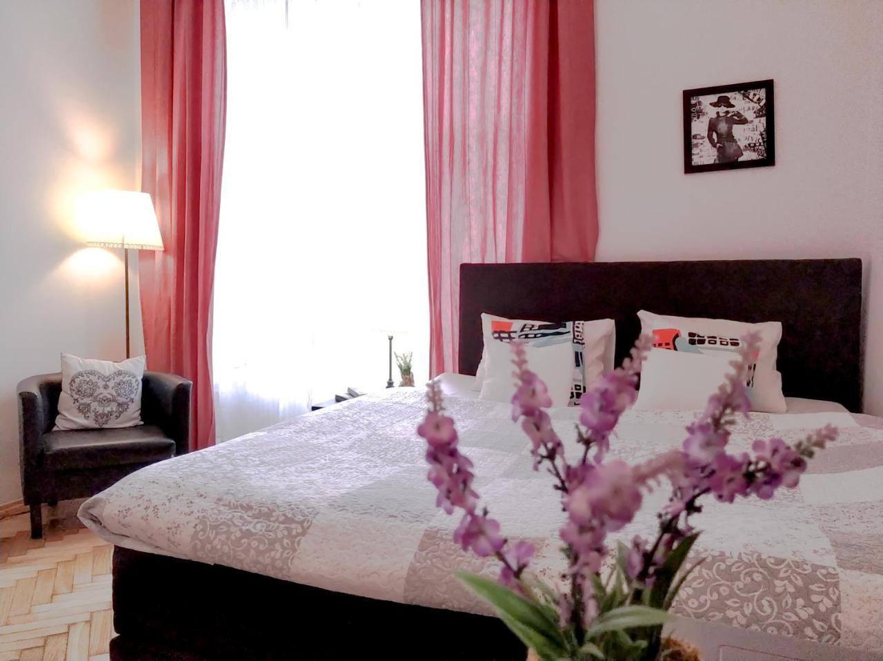 Spot Apartment